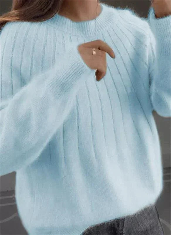 Selina Cashmere Sweater for Women – Soft, Luxurious Sweater with a Classic Fit for Fall and Winter