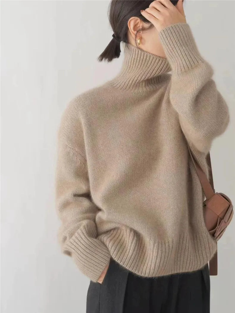 Sasha Women's Sweater – Soft Wool Turtleneck, Elegant Style for a Chic Winter Look