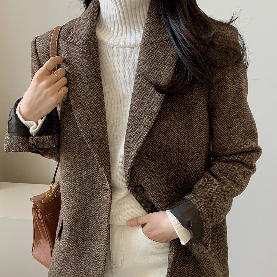 Harlow Women's Jacket – Timeless Blazer That Moves Effortlessly from Casual to Formal