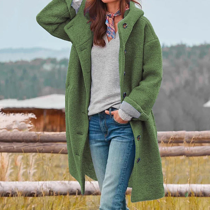 Sienna Winter Coat for Women – Cozy Jacket with a Stylish Hood & Flattering Silhouette
