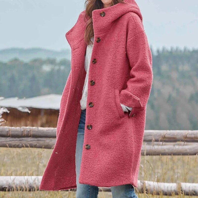 Sienna Winter Coat for Women – Cozy Jacket with a Stylish Hood & Flattering Silhouette