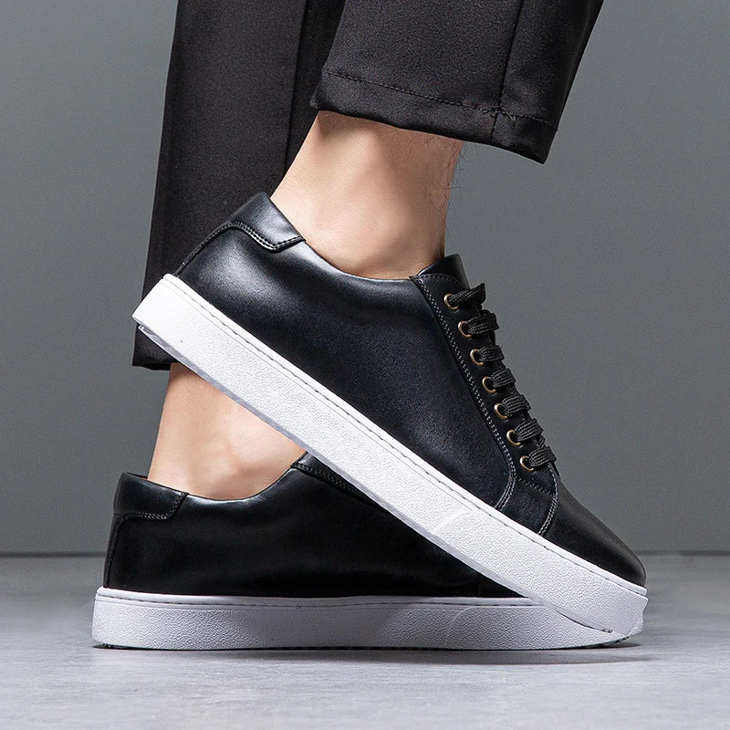 Marco Men's Leather Sneakers – Sleek Genuine Leather Sneakers with a Cushioned Sole and Timeless Design