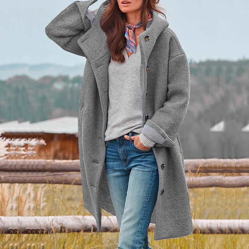 Sienna Winter Coat for Women – Cozy Jacket with a Stylish Hood & Flattering Silhouette