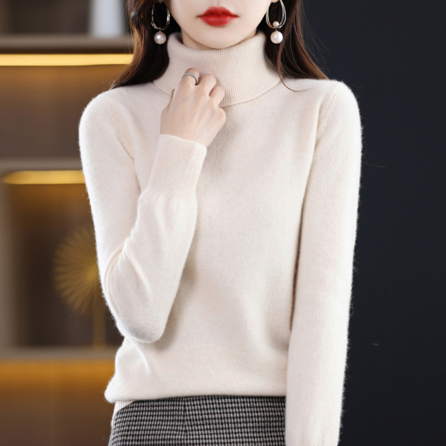 Corinne Cashmere Turtleneck Sweater for Women – Premium Soft Knit for Warmth and Light Comfort