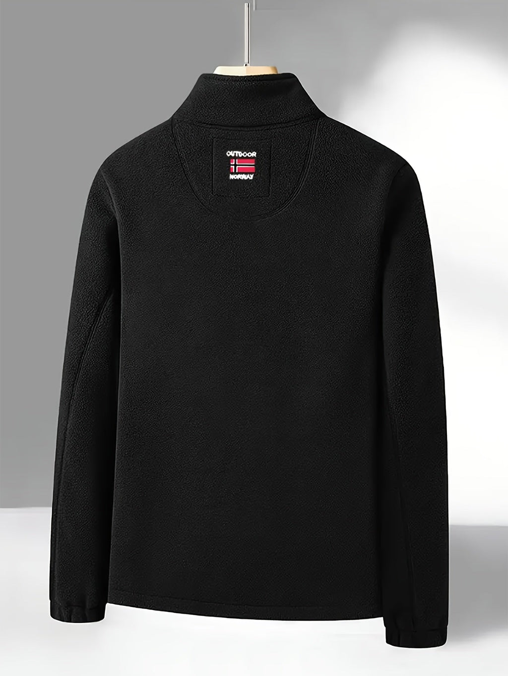 Magnus Men's Outdoor Fleece Jacket – Soft, Lightweight Warmth with a Protective Collar