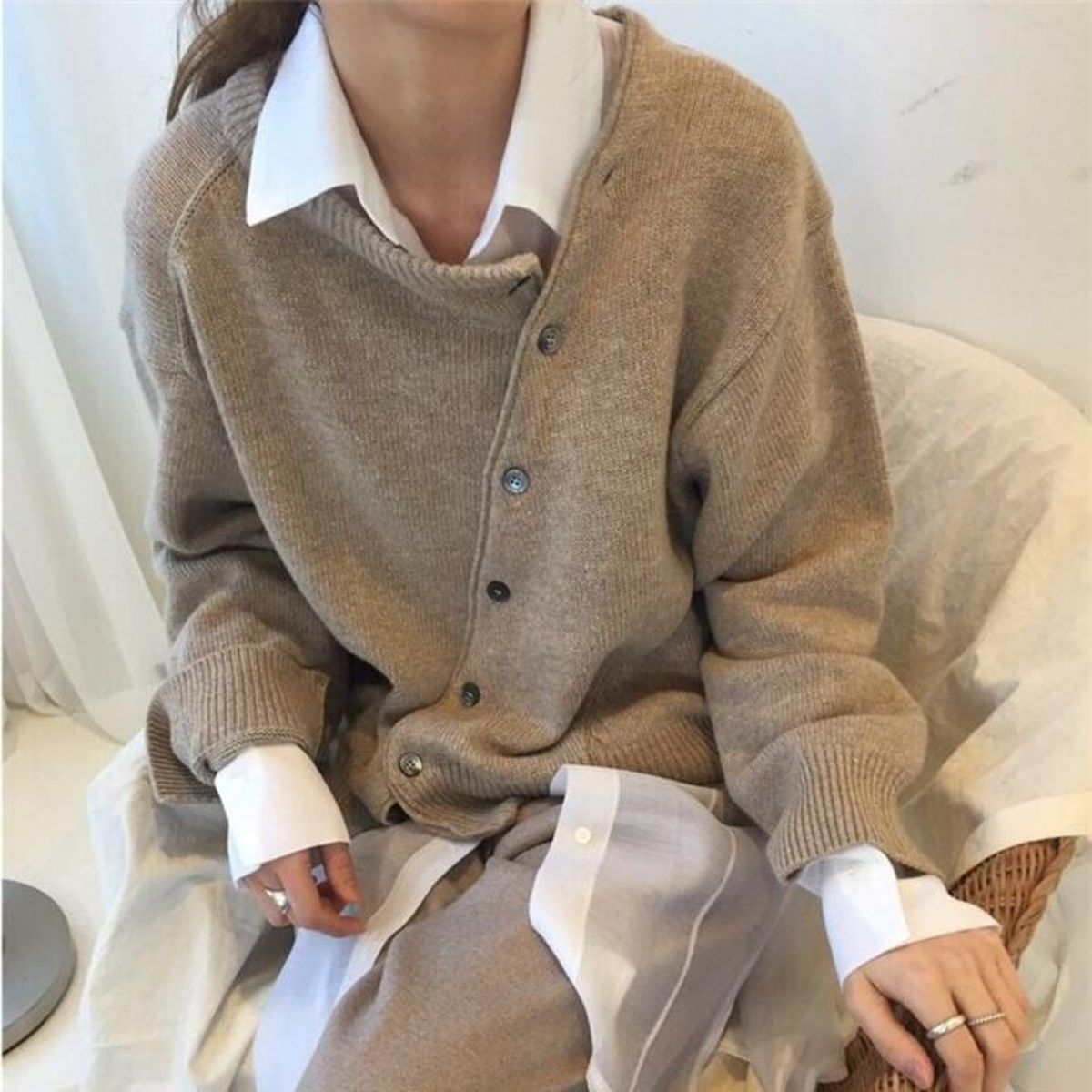 Adeline Women's Cashmere Sweater – Soft, Warm, Breathable Knit for Fall