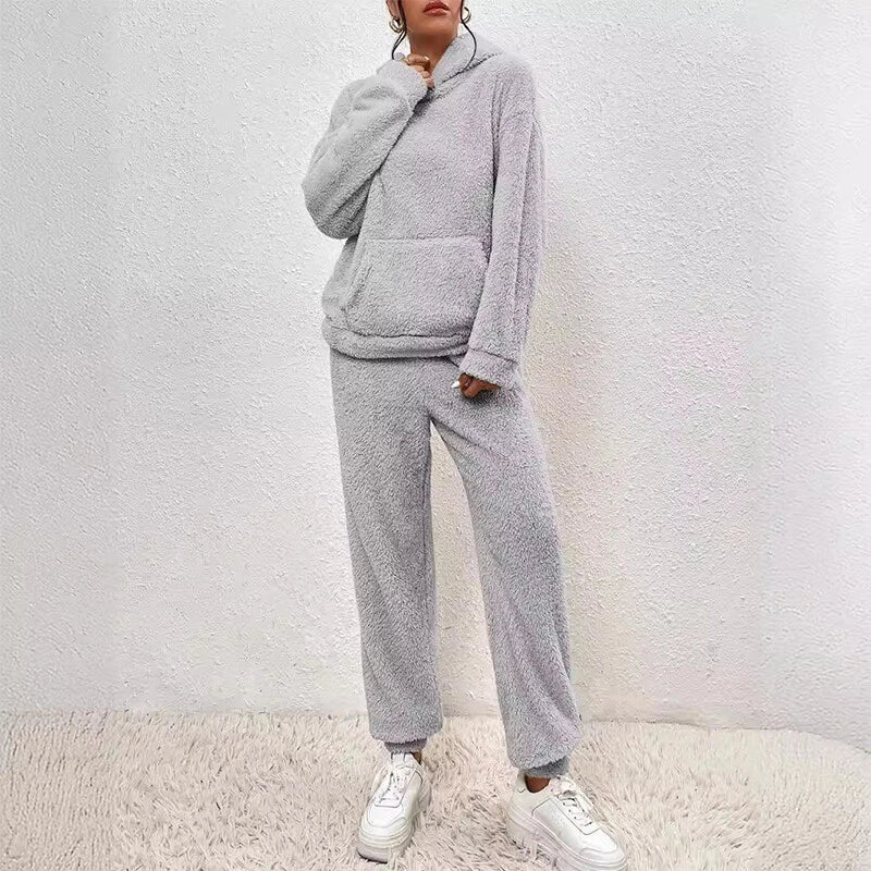 Juniper Women's Set – Soft Fleece Pajamas with Hood & Relaxed Pants for Winter