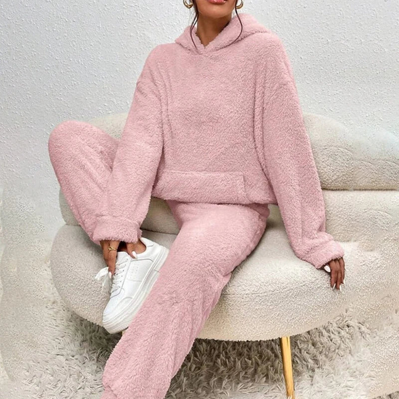 Juniper Women's Set – Soft Fleece Pajamas with Hood & Relaxed Pants for Winter