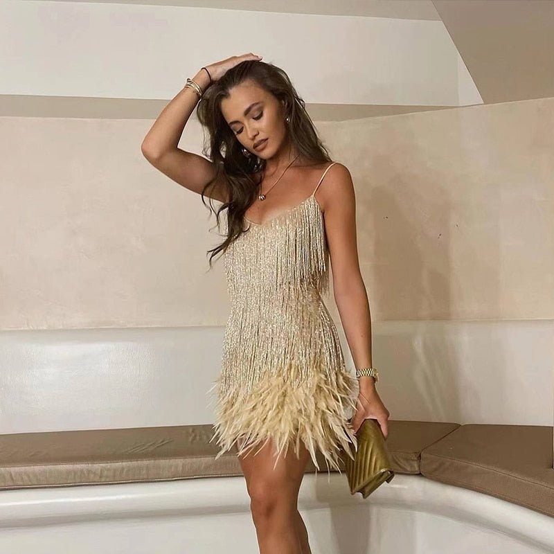 Delphine Cocktail Dress for Women – Fitted Sequin Dress with an Elegant Cut for Festive Occasions