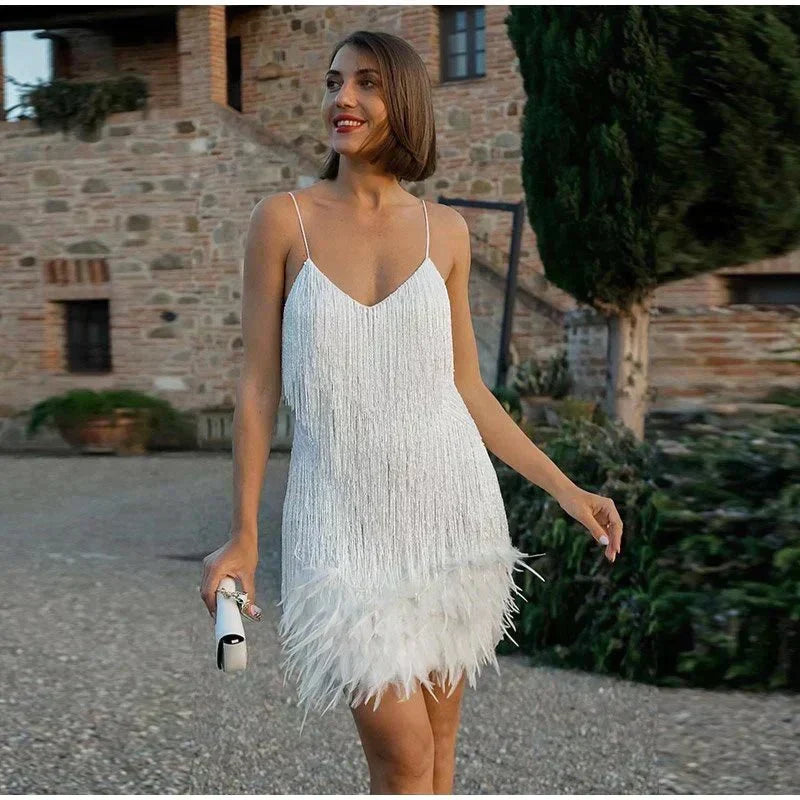 Delphine Cocktail Dress for Women – Fitted Sequin Dress with an Elegant Cut for Festive Occasions